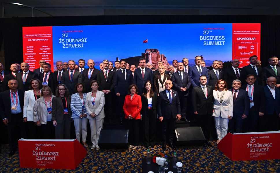 TÜRKONFED Zirvesi’nde Ekonomik Dayanıklılık Ve Bölgesel Kalkınma Mesajı