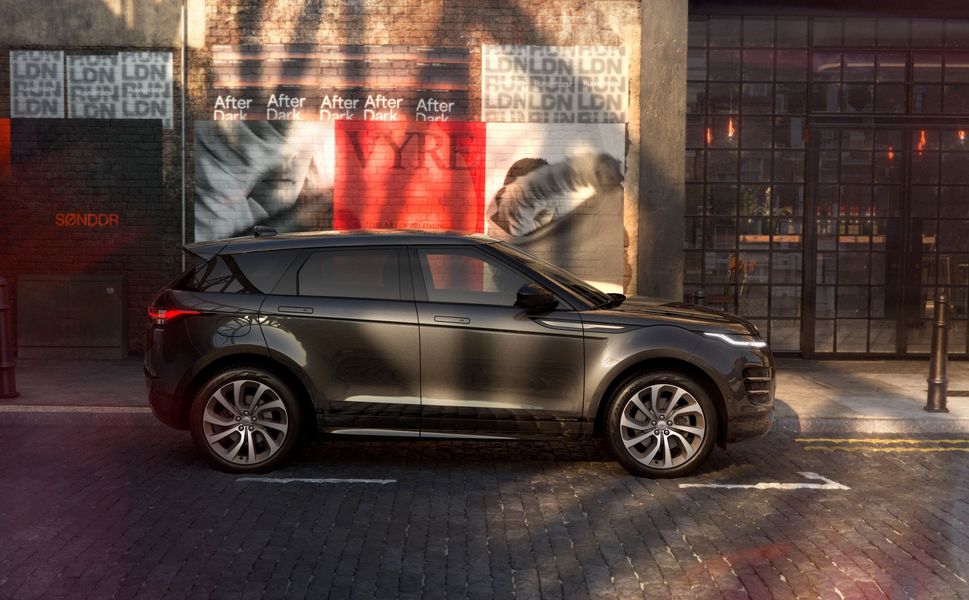 Range Rover’dan Londra’nın İkonik Ruhunu Yansıtan İki Yeni Özel Kürasyon