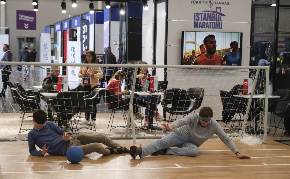 Aras Kargo Spor Kulübü, Sultanlar Ligi’nde Cumhuriyet Bayramı Coşkusunu Parkeye Taşıdı