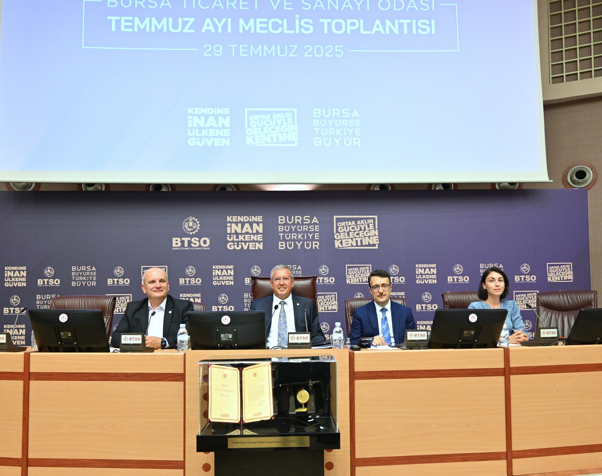 KFA, IDEF 2025 ile dünya fuarcılığına adını yazdırdı