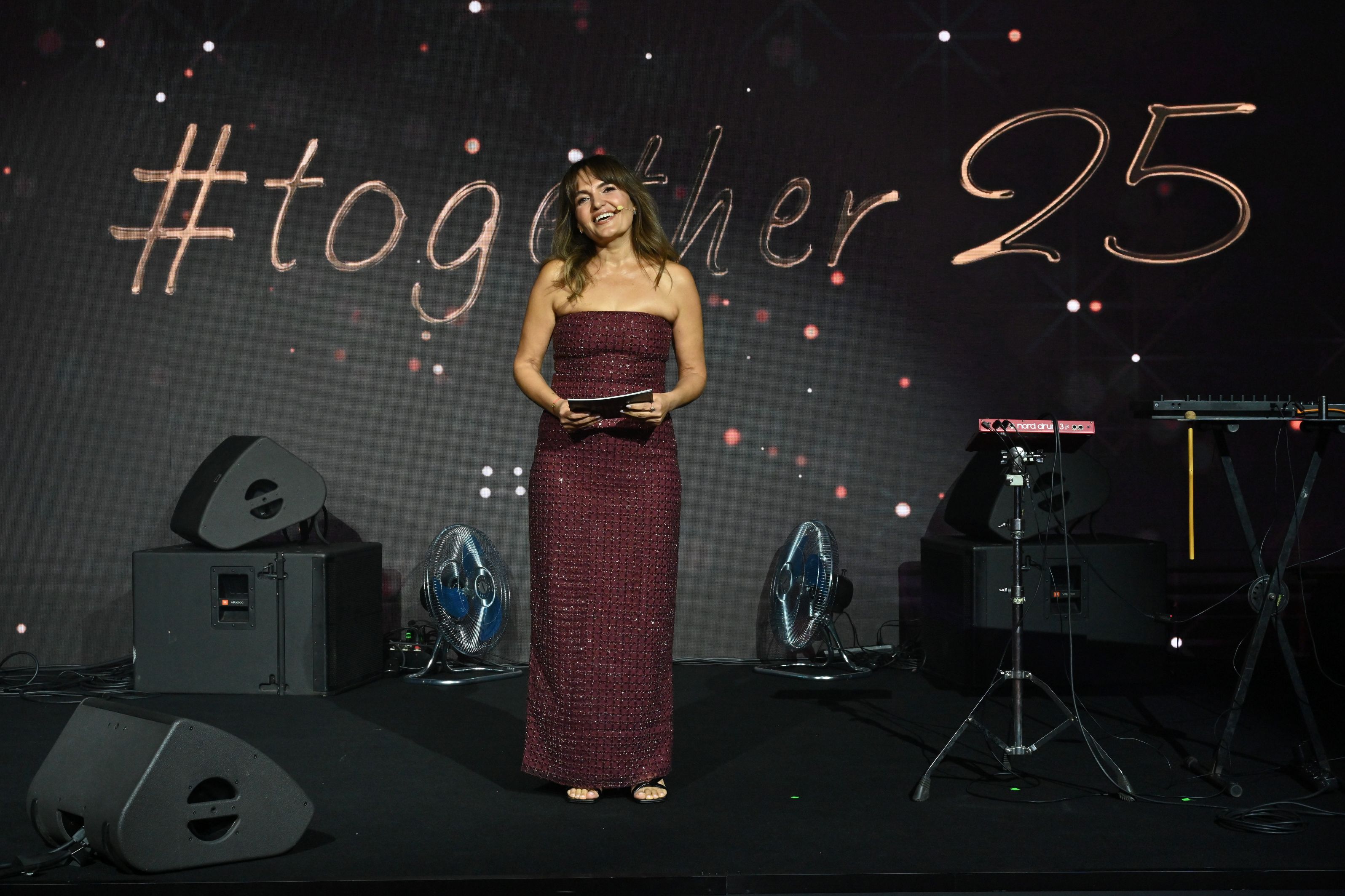 M Plus M E N A C E Osu Cemile Banu Hızlı Konuşma