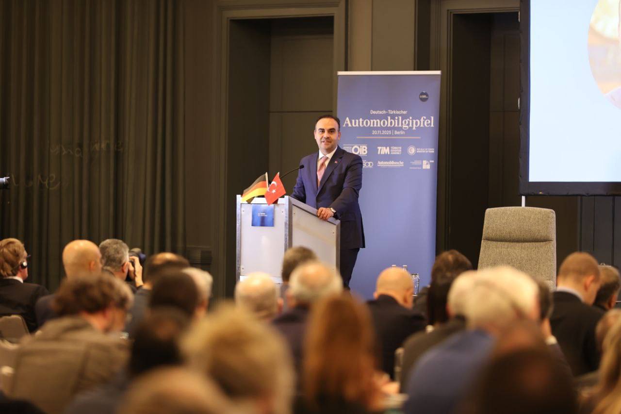 Mehmet Fati̇h Kacir Berli̇n Fotoğraf (1)