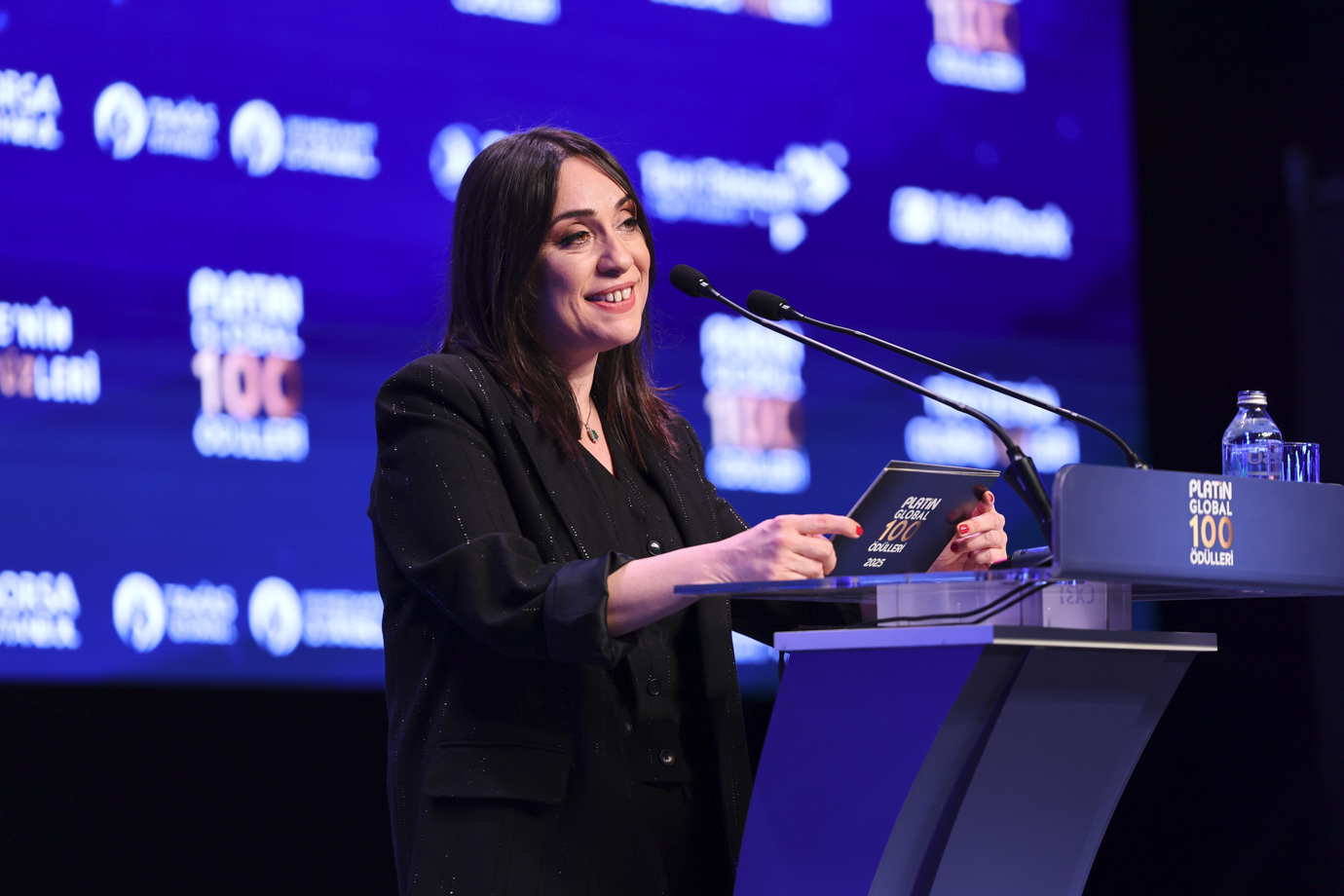 B A H A R A K G Ü N