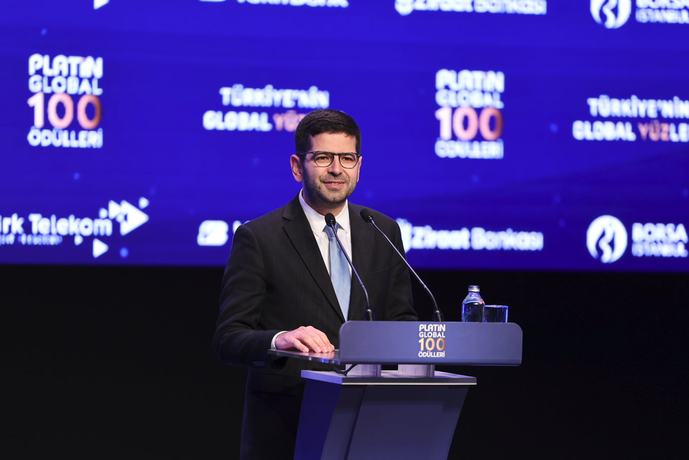 B U R A K D A L I O Ğ L U