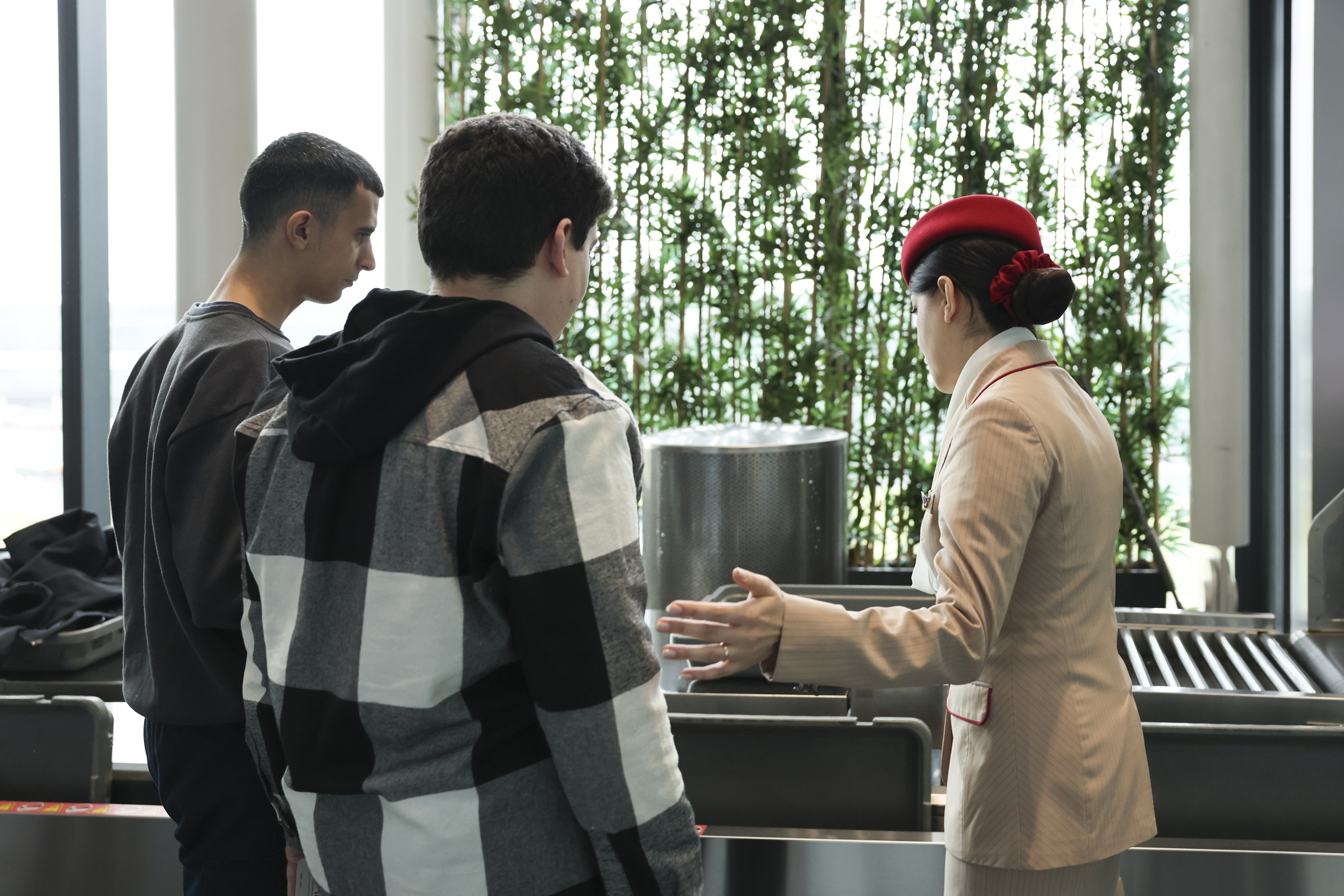 1771397187 3 S E C U R I T Y S U P P O R T 1