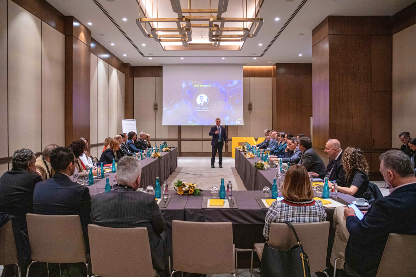 1772090087 E Y Otomotiv Roundtable 2