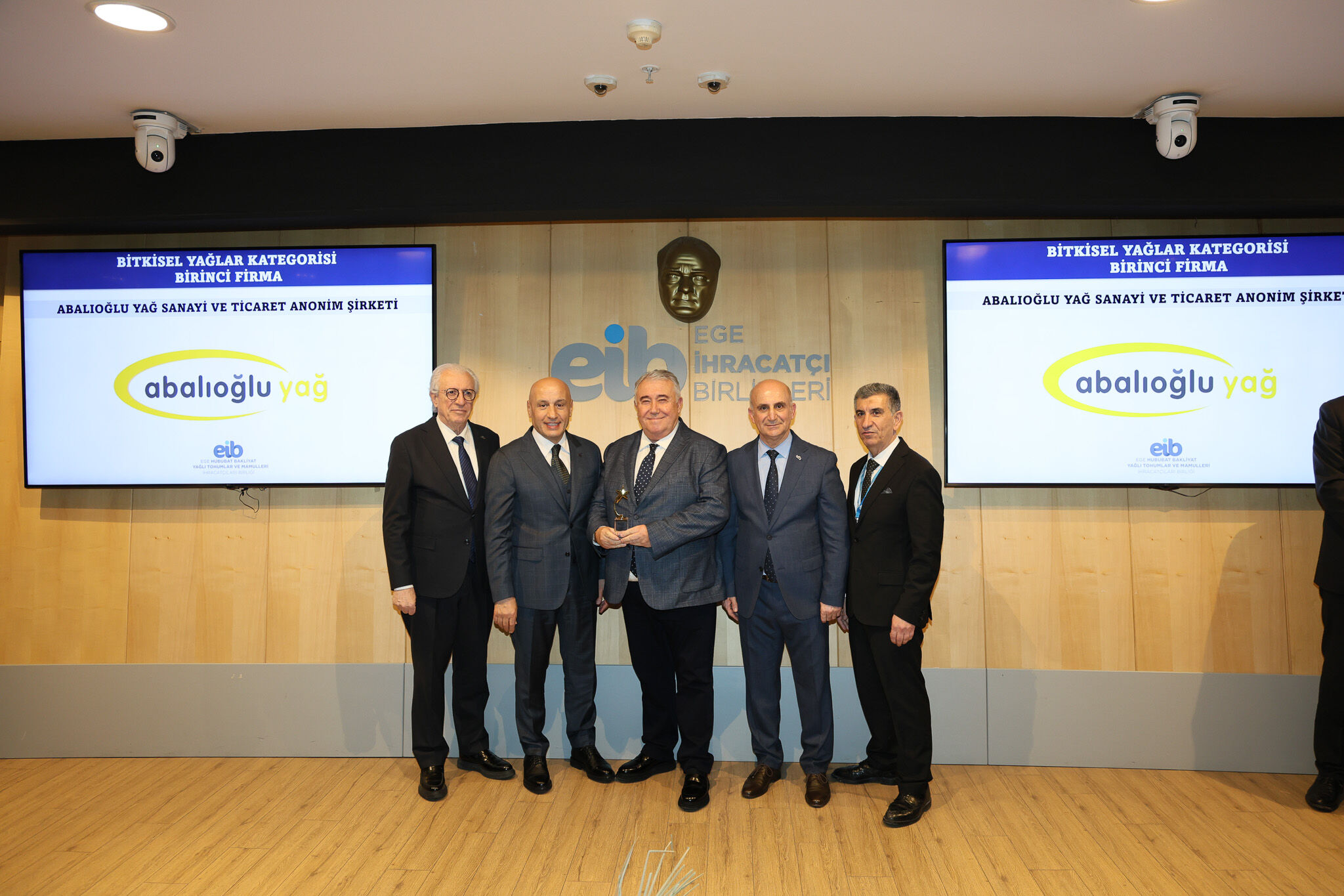 1775055119 A B A L I O G L U1