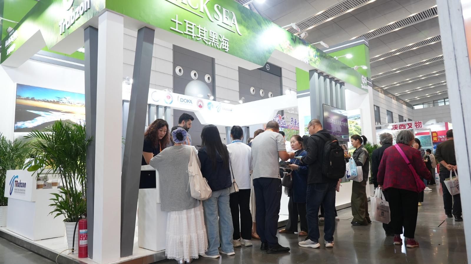 1776486547 T R A B Z O N6