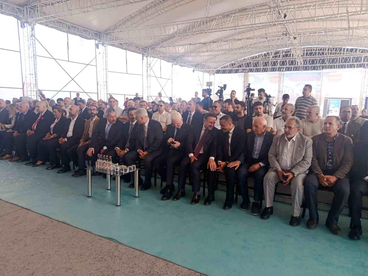 Kayseri Tanitim Gunleri Bakan Bolat In Katili 19938525 Amp (1)