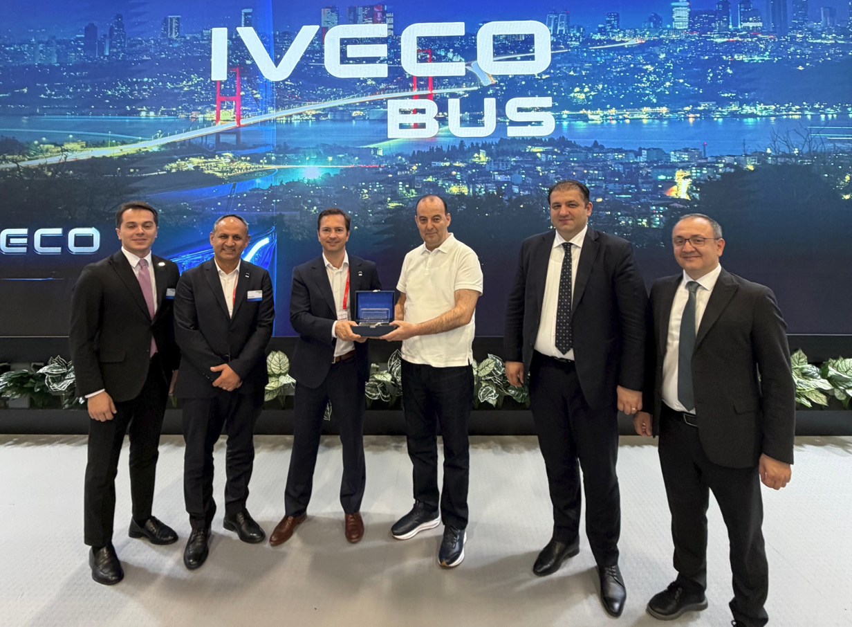 IVECO BUS’tan Azerbaycan’da Toplu Taşıma Filosu Yenileme Programına Stratejik Destek
