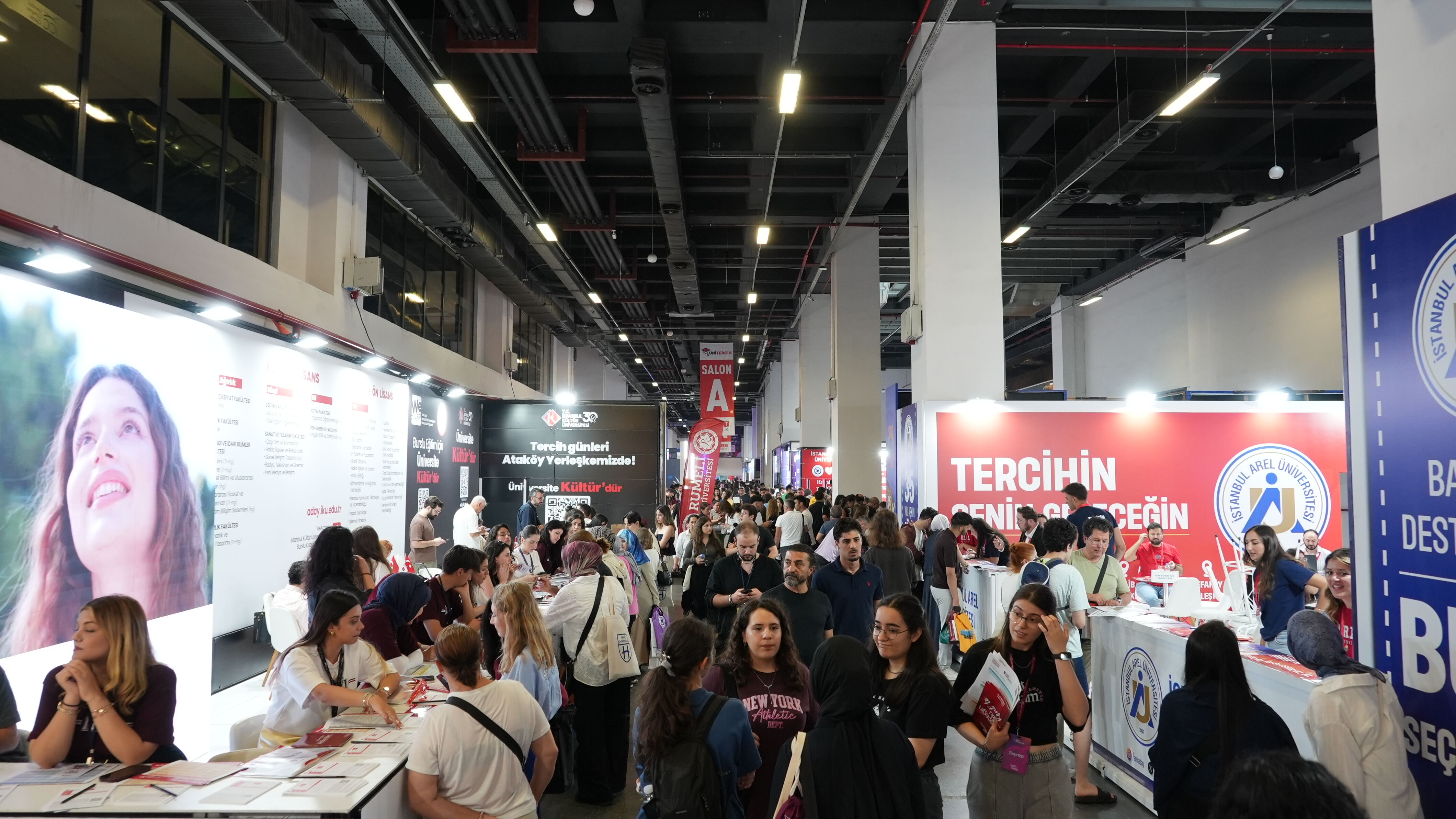UNİTERCİH 15. İstanbul Üniversite Tercih Fuarı kapılarını açtı