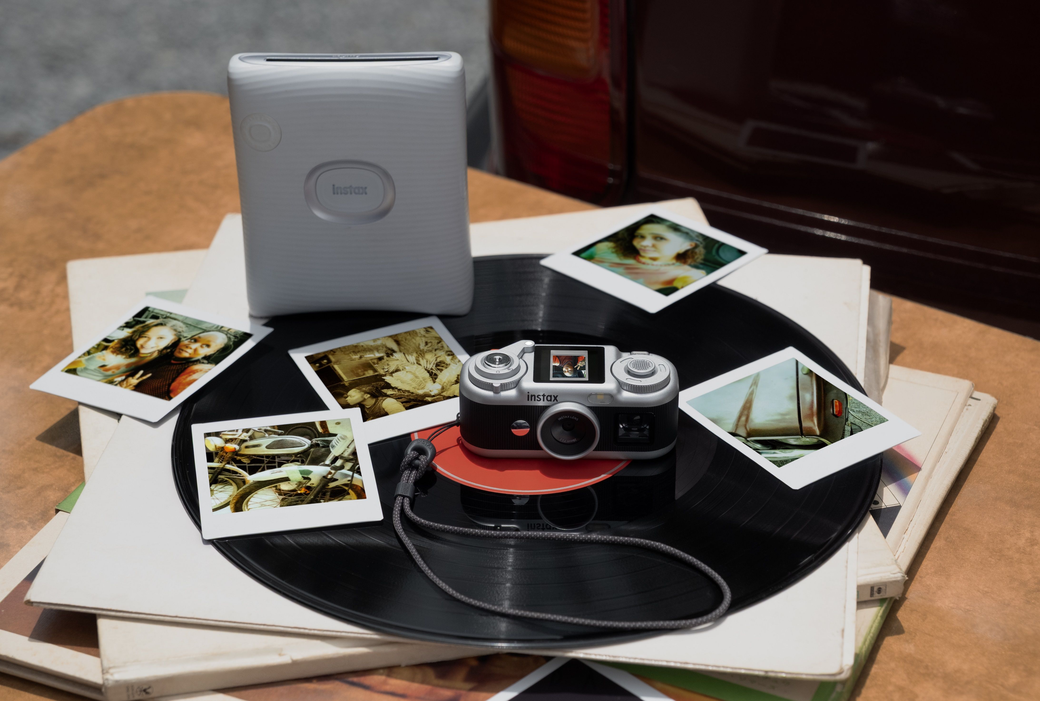 Fujifilm, Yeni Dijital Kamera instax Pal 2’yi Tanıttı