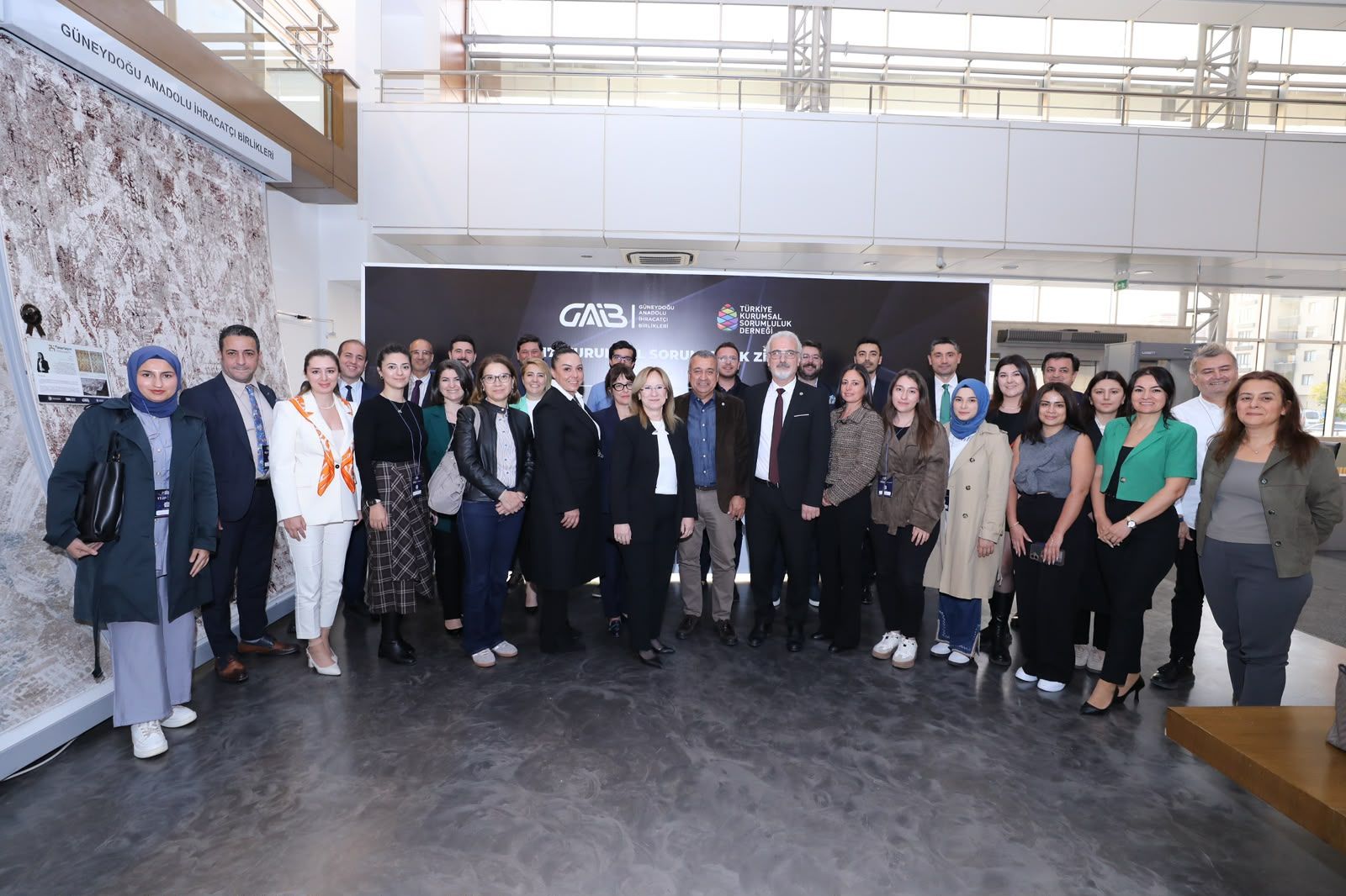 GAİB’den Kurumsal Sorumluluk Zirvesi