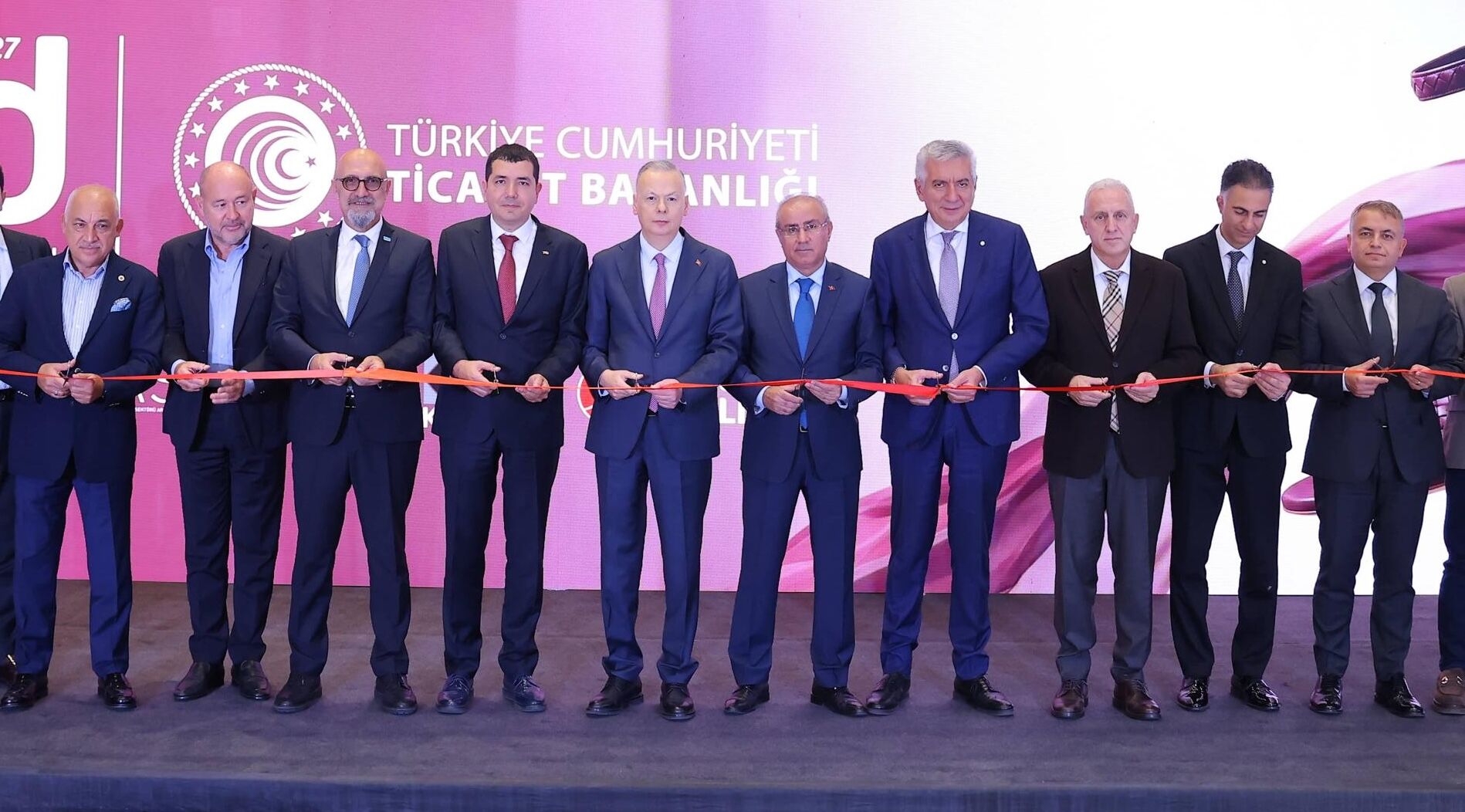 75. Uluslararası AYMOD Ayakkabı Moda Fuarı Kapılarını Açtı