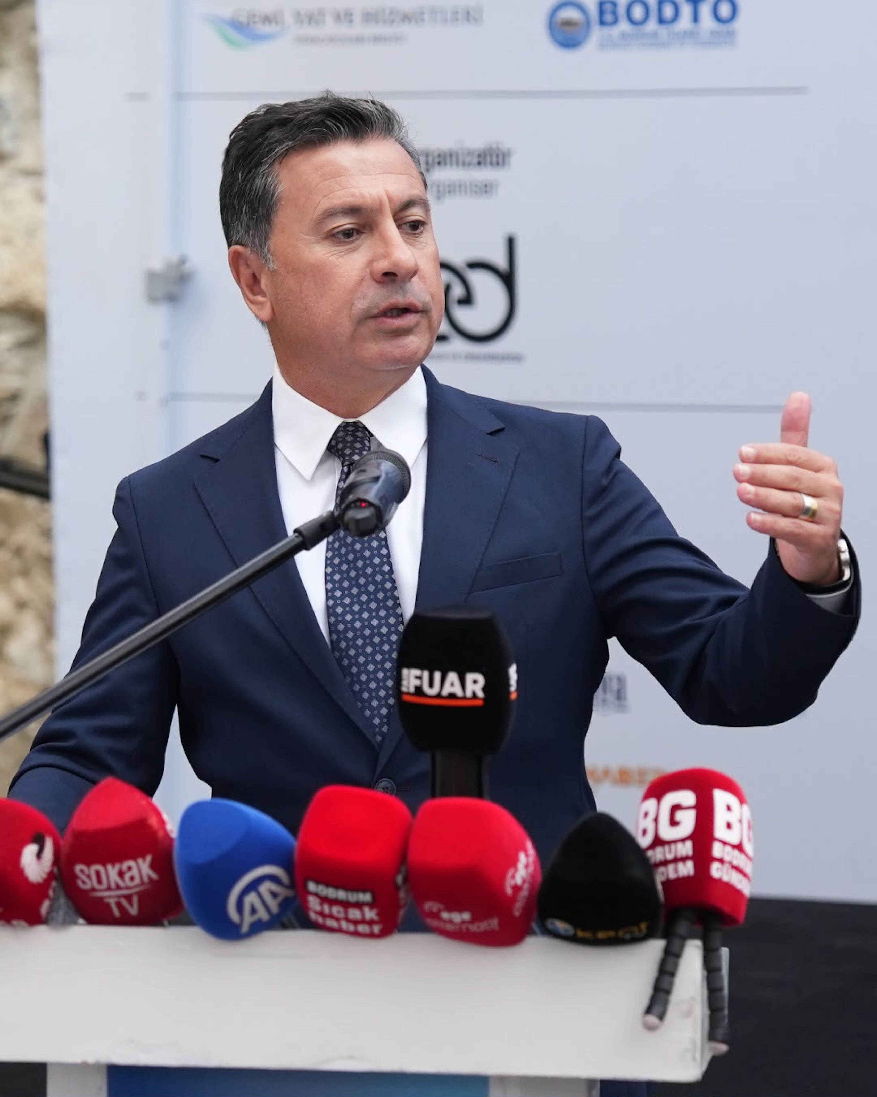 Ahmet Aras