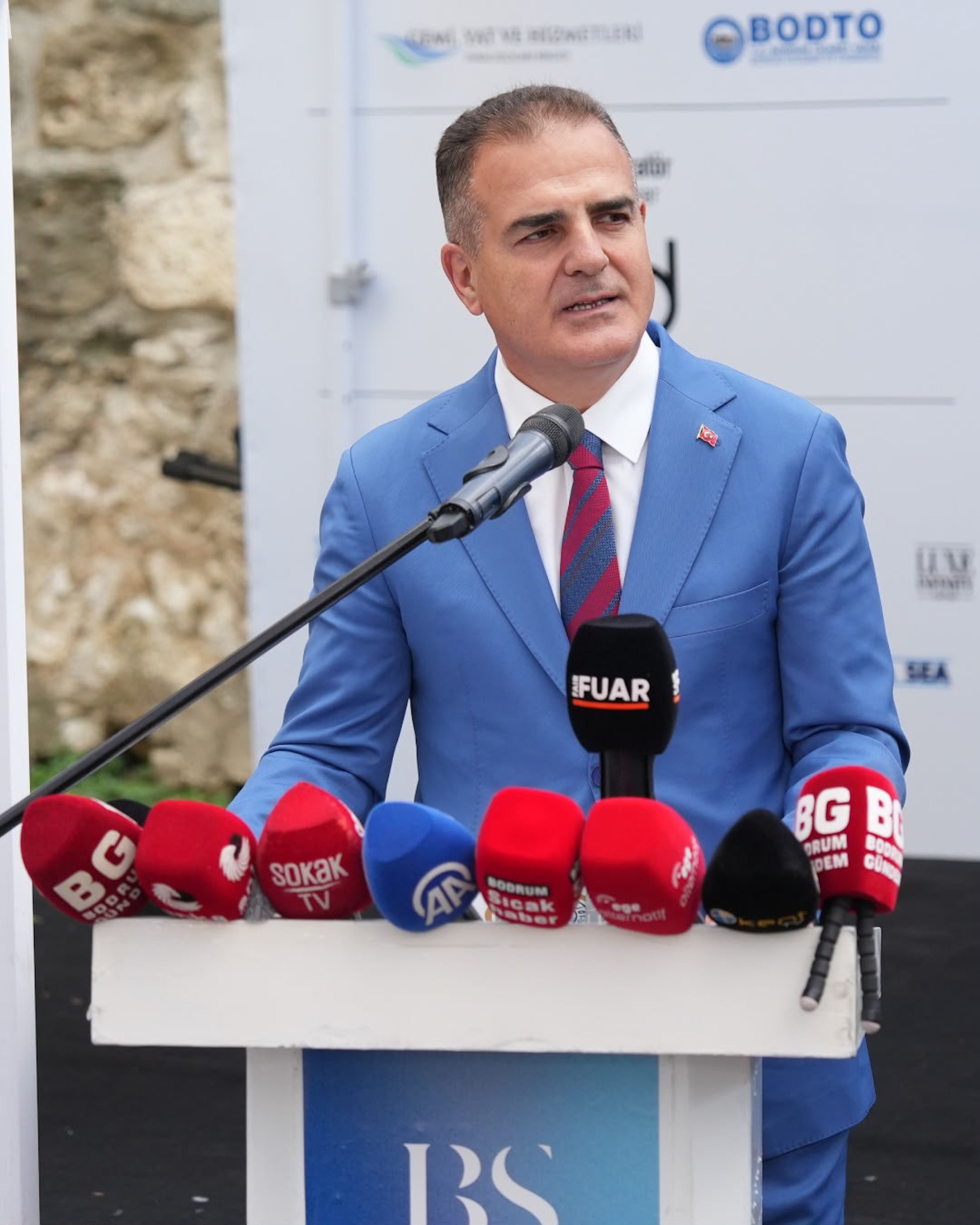 İdris Akbıyık